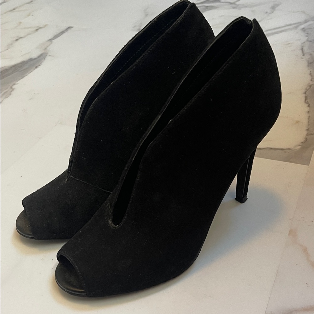 Elegant Black Peep-Toe Heels